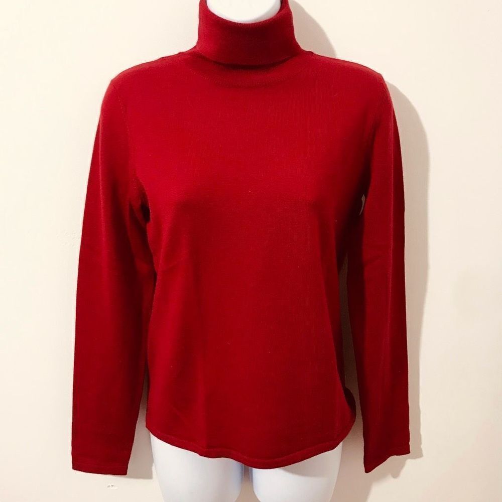 Sutton studio Turtleneck 100% merino wool size 8……S28